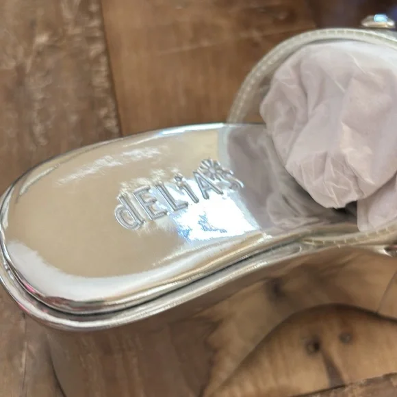 Delia’s Vintage Mirrored Metallic Platform Sandals -NIB Dustbags&Original Box - Picture 6 of 10